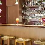 Ibis Hotel 3*