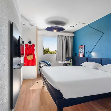 Hotel Ibis 3*