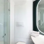 Ibis