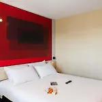 Ibis Szálloda 3*