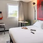 Ibis Szálloda Auch