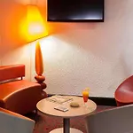 Ξενοδοχείο Ibis 3*