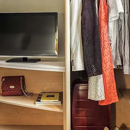 Ibis Hotell Auch