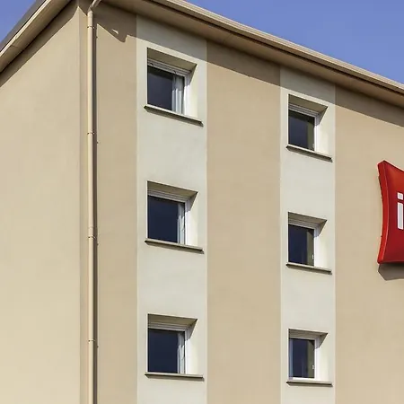 Ibis 3*